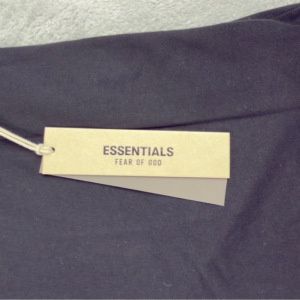 Fear of God Essentials Men's Size Small NWT Oversized Baggy 100% Cotton T-Shirt - Picture 16 of 16